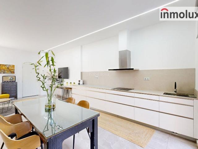 Casa adosada en venta en Alicante, San Antón. VIVIENDA UNIFAMILIAR PREMIUM EN SAN ANTON. Casas adosadas.