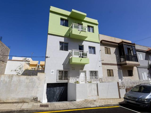 Casa adosada en Venta en Alisios
