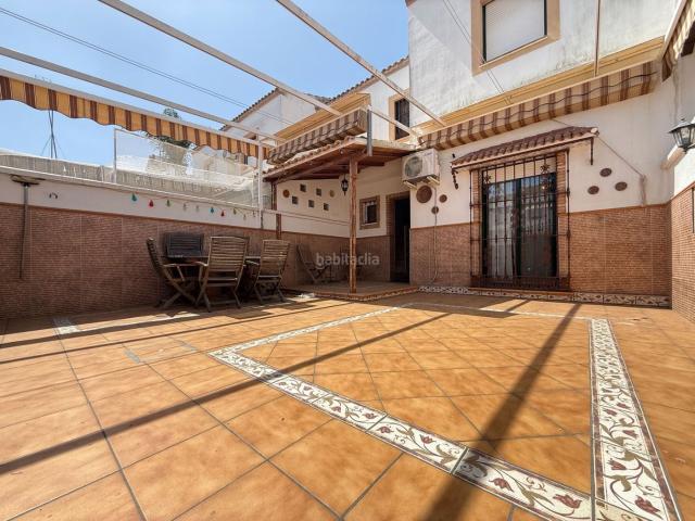 Casa adosada en venta en Aljaraque, Núcleo Urbano. Casas adosadas.