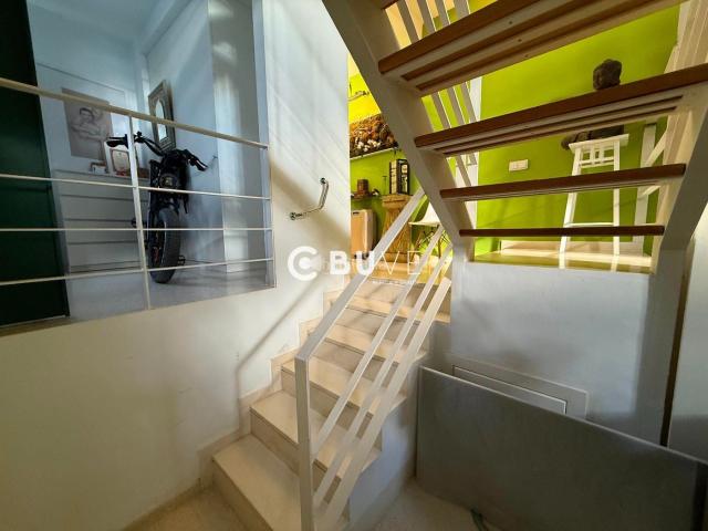 Casa adosada en venta en Almadén de la Plata. ADOSADO DE DISEÑO de 3 Dormitorios y 2 baños en Almadén de la Plata. Casas adosadas Almadén de la.