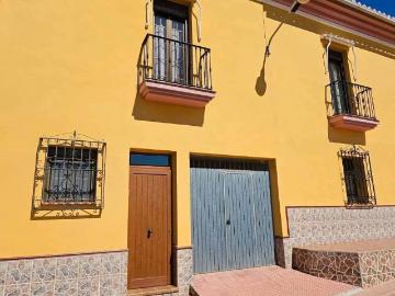Casa adosada en Venta en Almayate