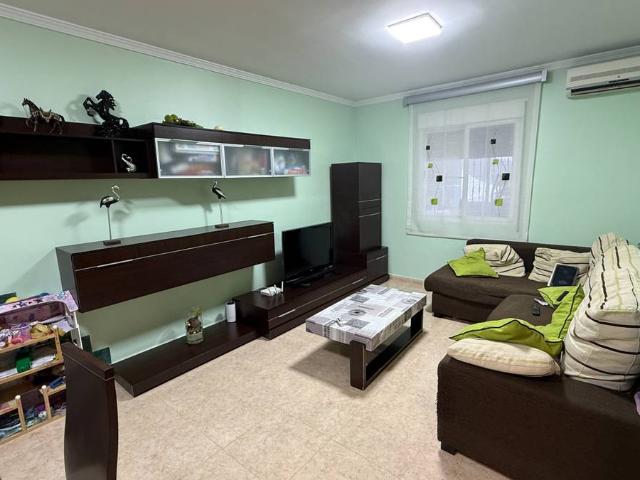 Casa adosada en Venta en Almendricos