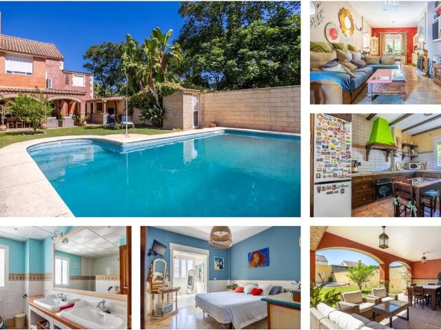 Casa adosada en Venta en Almensilla