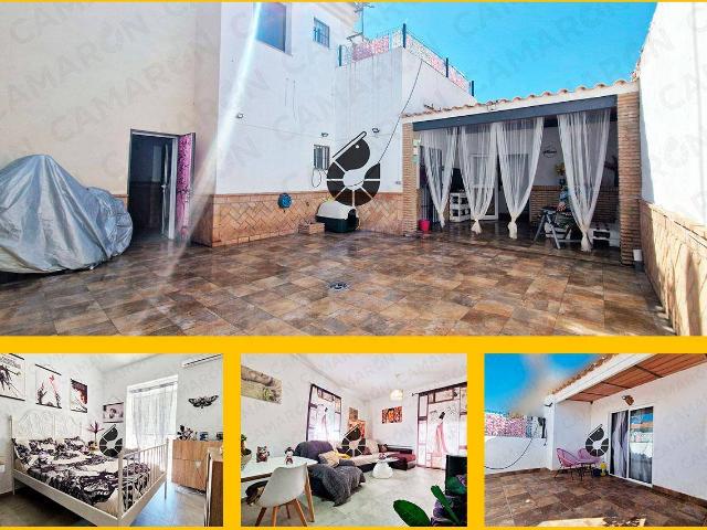 Casa adosada en Venta en Almensilla