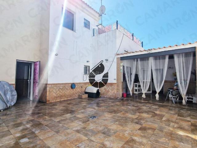 Casa adosada en venta en Almensilla. Casas adosadas.