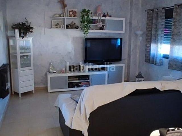 Casa adosada en venta en Almensilla. SE VENDE CASA EN ALMENSILLA. Casas adosadas.