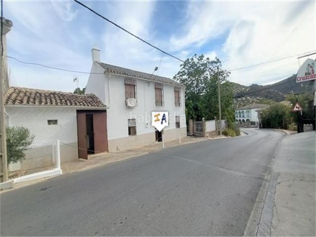 Casa adosada en venta en Almedinilla. Casas adosadas.
