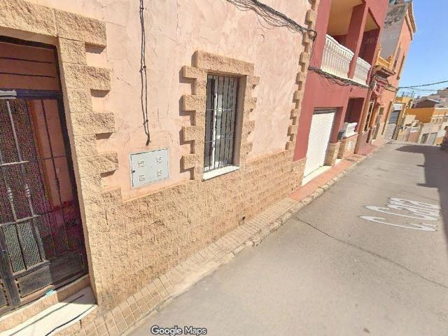 Casa adosada en venta en Almería, La Chanca Pescadería. SE VENDE inmueble ALQUILADO en Almería. Casas adosadas.