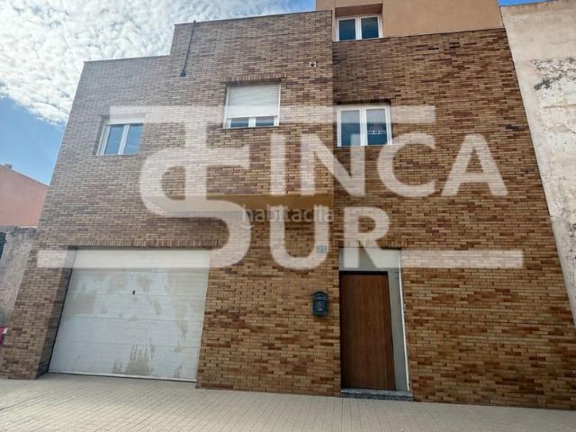 Casa adosada en venta en Almería, Los Molinos Villa Blanca. ADOSADO 5 DORM ALMERIA. Casas adosadas.