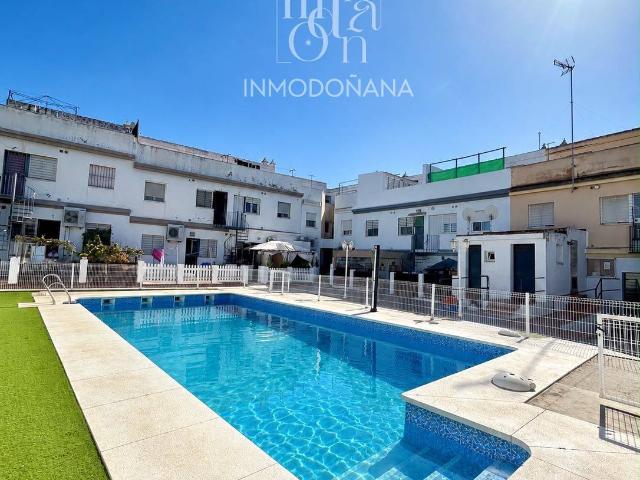 Casa adosada en Venta en Almonte ciudad