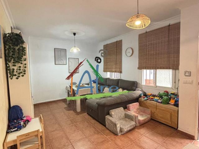 Casa adosada en Venta en Almonte ciudad