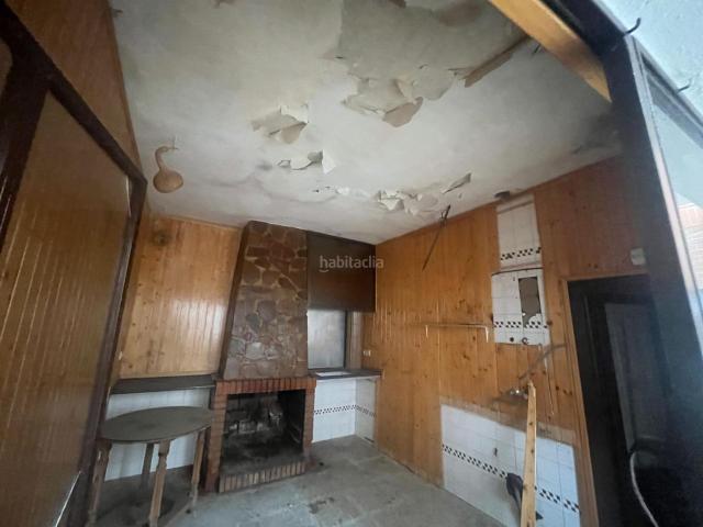 Casa adosada en venta en Almodóvar del Campo. Casa de 2 plantas. Casas adosadas Almodóvar del.