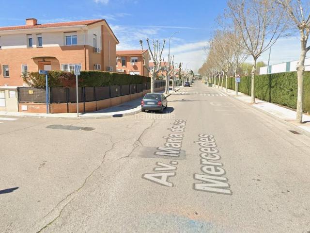Casa adosada en venta en Alovera. Adosado Alovera. Casas adosadas.