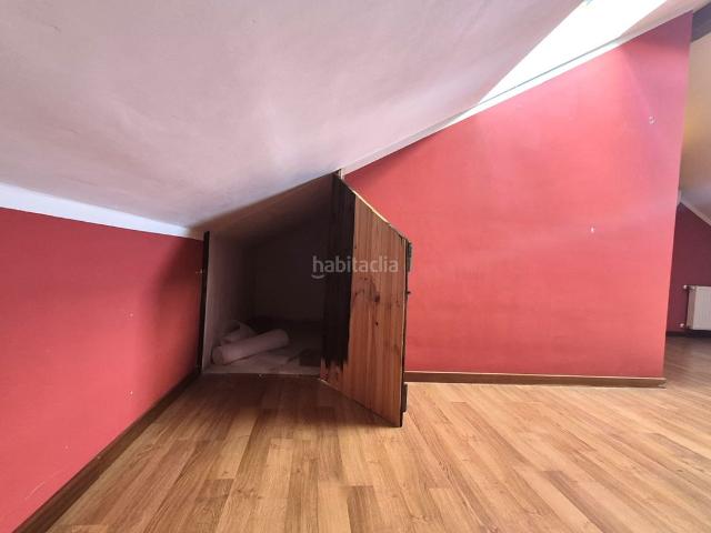 Casa adosada en venta en Alovera. Casas adosadas.