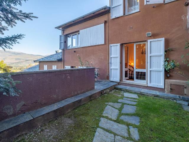 Casa adosada en Venta en Alp poble