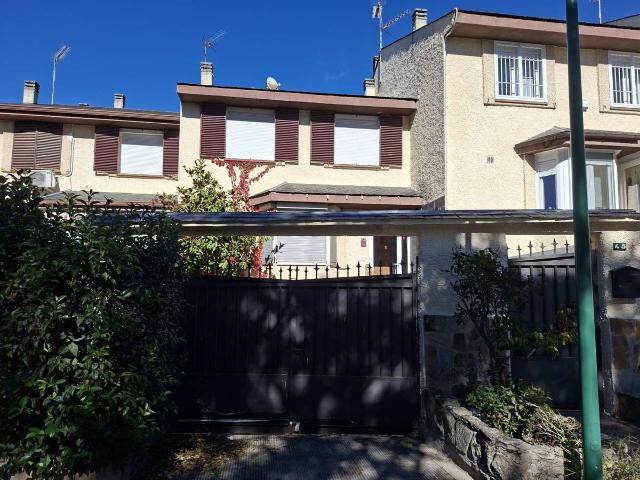 Casa adosada en Venta en Alpedrete