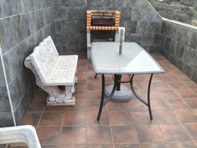 Casa adosada en venta en Arucas, Los Portales Visvique. Se vende triple en visvique arucas. Casas adosadas.