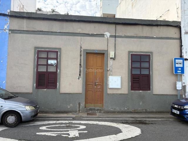 Casa adosada en venta en Arucas, Tres Barrios Trasmontaña. Oportunidad de Inversión. Casas adosadas.