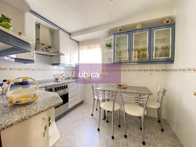 Casa adosada en venta en Arbo. Casas adosadas.