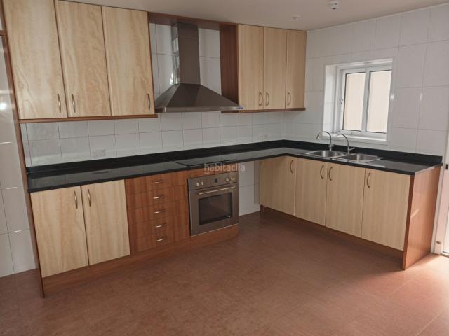 Casa adosada en venta en Arboç L´. Casas adosadas Arboç.