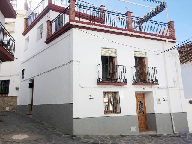 Casa adosada en Venta en Árchez