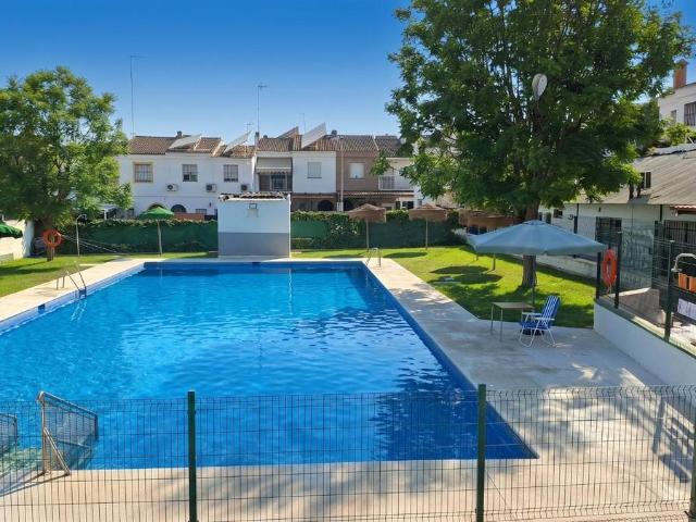 Casa adosada en Venta en Arco Norte Avda. España