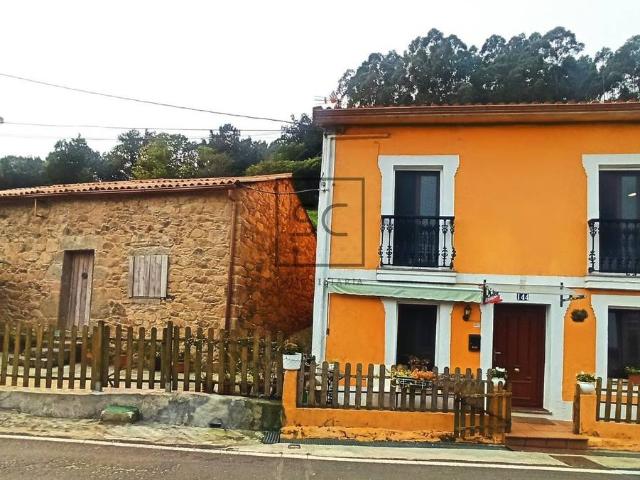 Casa adosada en Venta en Área Rural