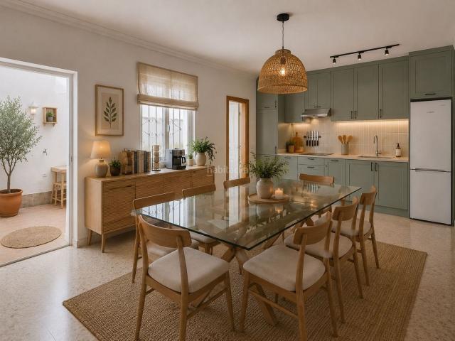 Casa adosada en venta en Arenas. Casa centrica. Casas adosadas.