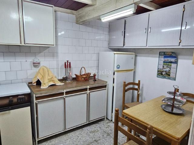 Casa adosada en venta en Ares. casa de pueblo. Casas adosadas.
