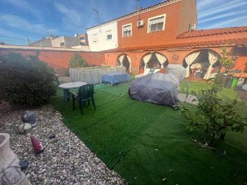 Casa adosada en Venta en Argamasilla de Calatrava