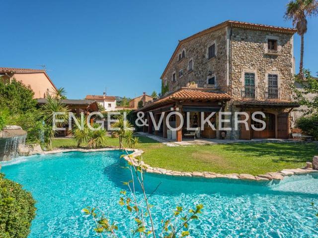Casa adosada en Venta en Argelaguer