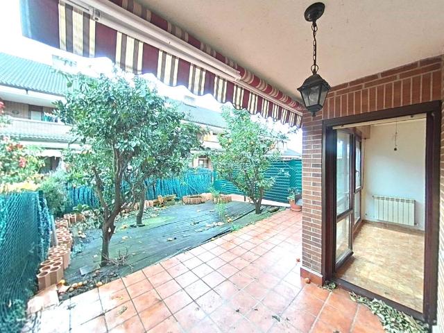 Casa adosada en venta en Astillero El. Casas adosadas Astillero.