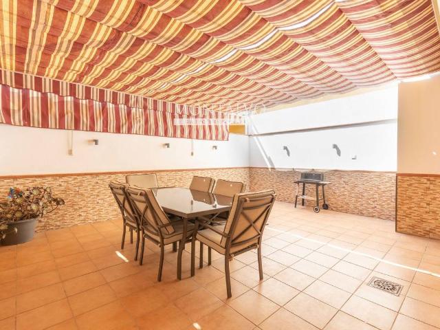 Casa adosada en Venta en Atarfe