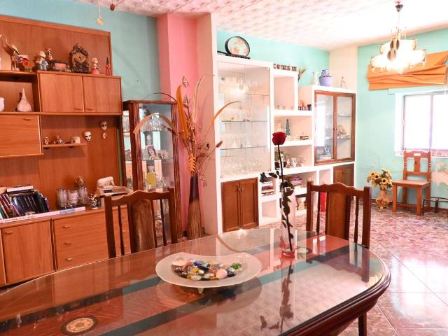 Casa adosada en Venta en Avda. De los Ogíjares