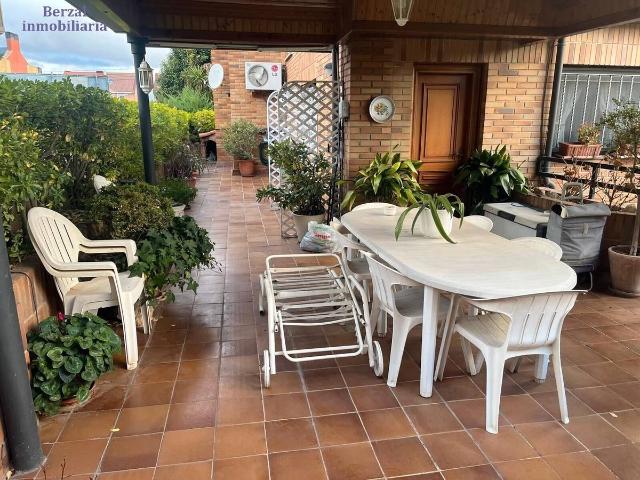 Casa chalet en Venta en Avda. Madrid
