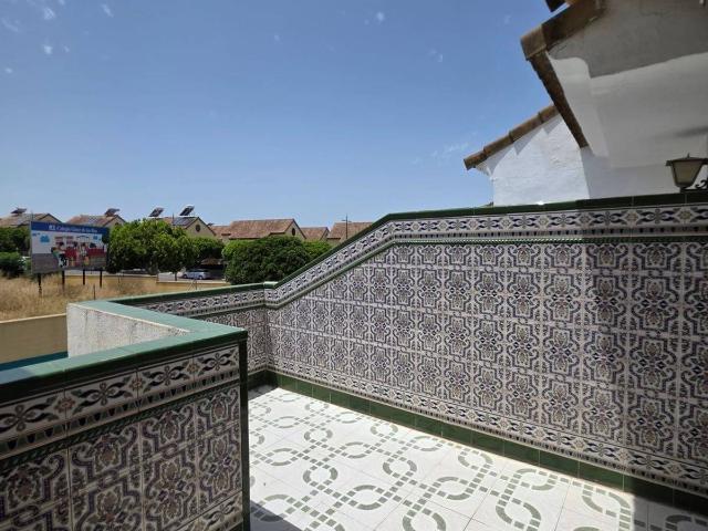 Casa adosada en Venta en Avenida de Europa