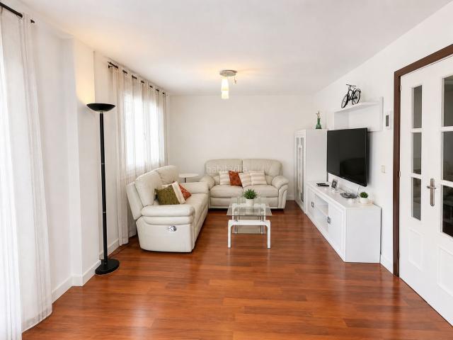 Casa adosada en venta en Azuqueca de Henares, Vallehermoso. ESPECTACULAR CHALET EN VENTA!. Casas adosadas Azuqueca de.