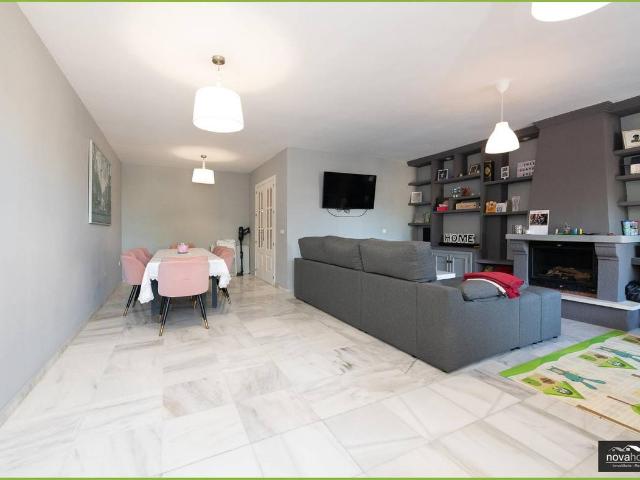Casa adosada en Venta en Añoreta Golf Paraíso del Sol