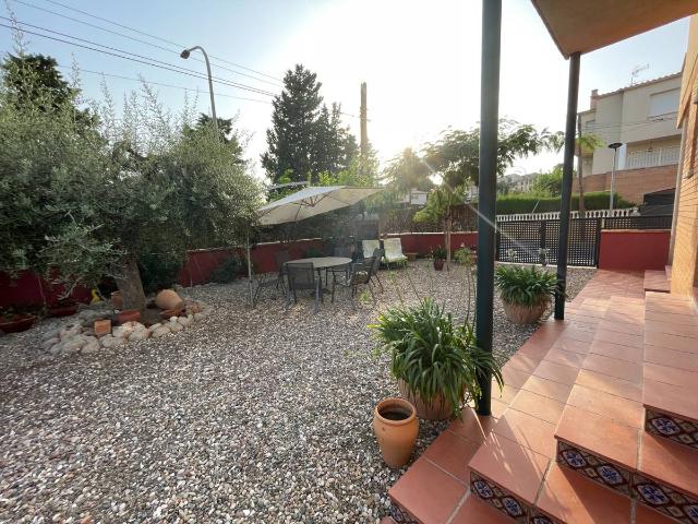 Casa adosada en Venta en Botarell