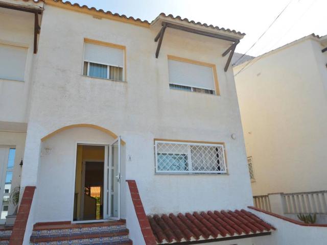 Casa adosada en Venta en Boverals Saldonar