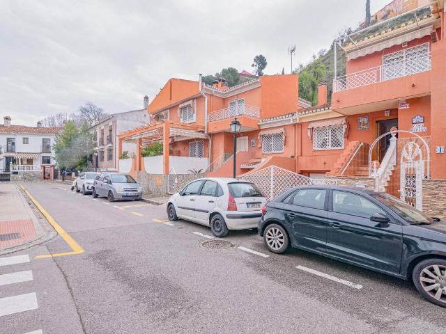 Casa adosada en Venta en Bola de Oro