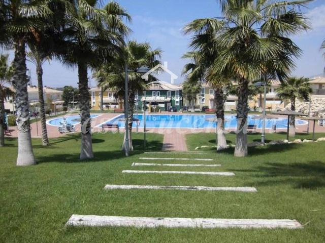 Casa adosada en Venta en Bonalba Cotoveta