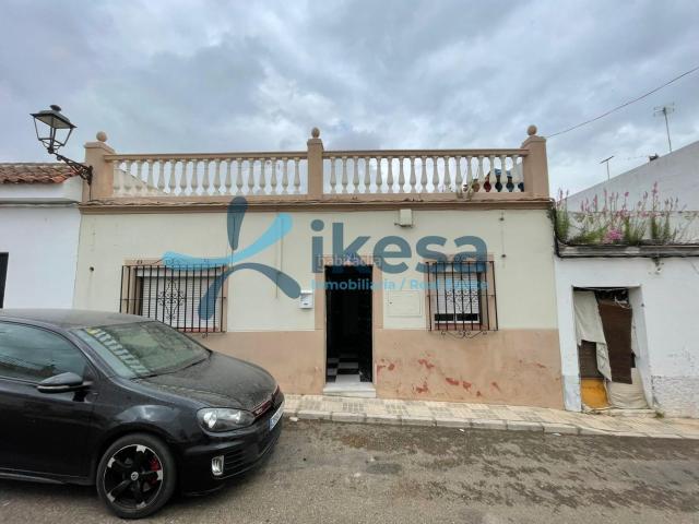 Casa adosada en venta en Bormujos, Centro. Venta de Casa adosada en Bormujos Sevilla. Casas adosadas.