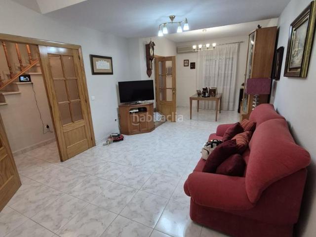 Casa adosada en venta en Badajoz, Carretera de Sevilla Los Montitos. Adosado en venta en Ctra. Sevilla. Casas adosadas.