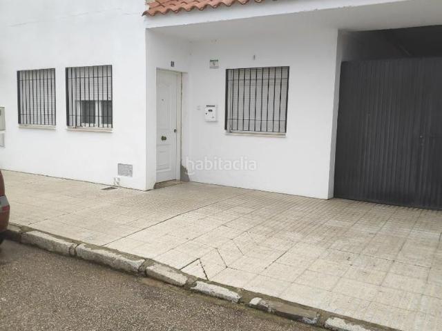 Casa adosada en venta en Badajoz, Pedanías de Badajoz. Pedanías de Badajoz Calle Holanda. Casas adosadas.