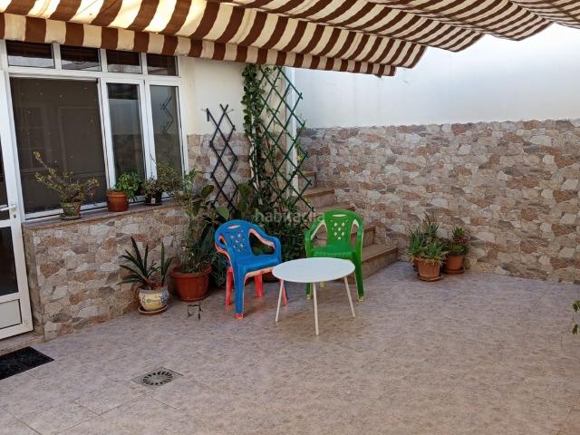 Casa adosada en venta en Badajoz, San Roque Ronda Norte. Casa en venta en San Roque. Casas adosadas.