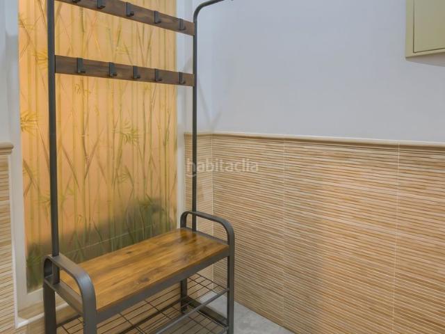 Casa adosada en venta en Badolatosa. Modernidad y encanto rural en una casa única. Casas adosadas.