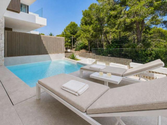 Casa adosada en venta en Baleares Capdepera, Font de Sa Cala. Vivir entre la naturaleza y el lujo.Exclusiva vivienda adosada en esquina con piscina, Ref. 10109. Casas adosadas.