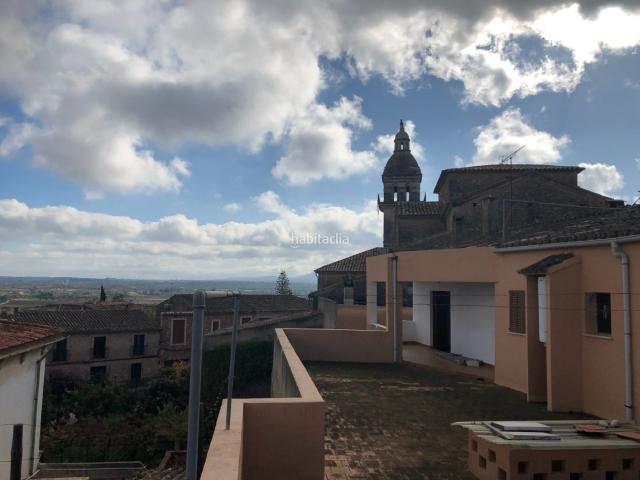 Casa adosada en venta en Baleares Santa Eugènia. Casa de 2 plantas en sta. eugenia con celler. Casas adosadas Santa.