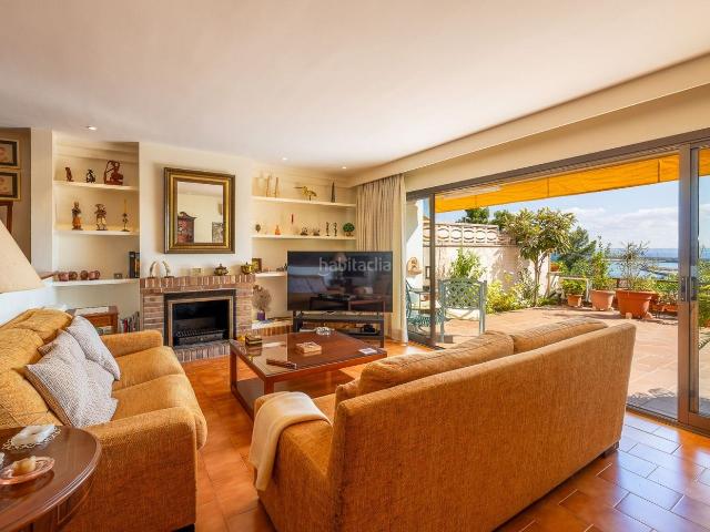 Casa adosada en venta en Baleares Palma de Mallorca, La Bonanova. Adosado de 222 m2 con vistas al mar en Palma de Mallorca, Bonanova. Casas adosadas Palma de.